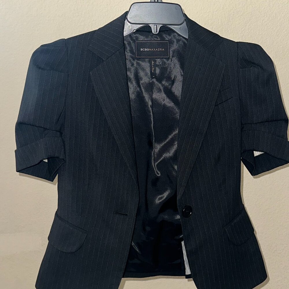 💼 BCBGMAXAZRIA Black Pinstripe Puff-Sleeve Blazer | Size XS | $30
